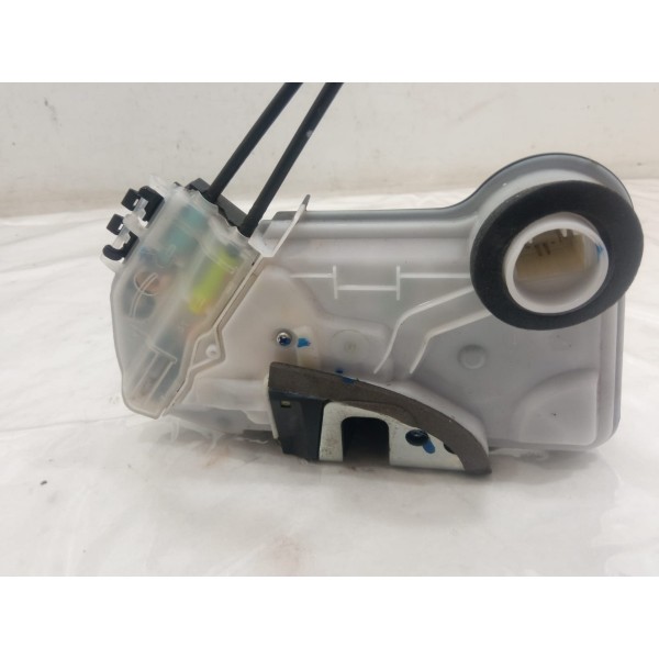 Fechadura Toyota Rav4 2014 / Dianteiro Direito