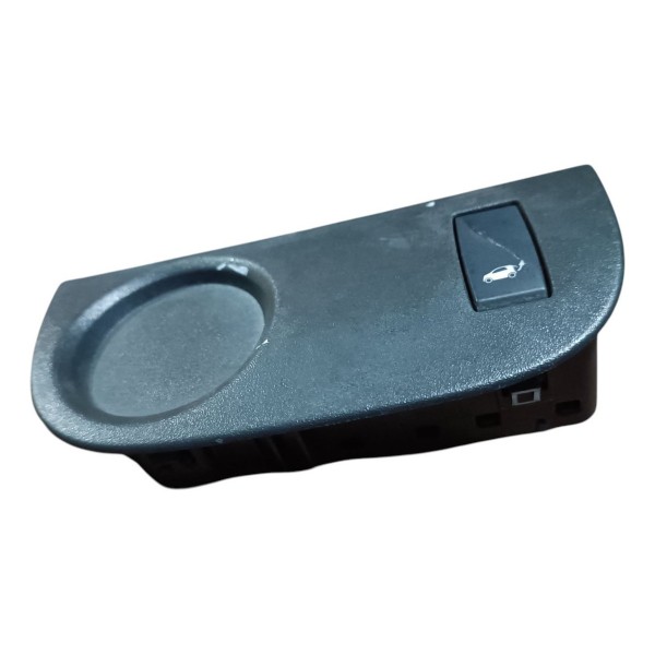 Botão Abertura Tampa Traseira Renault Sandero 2016 A 2020