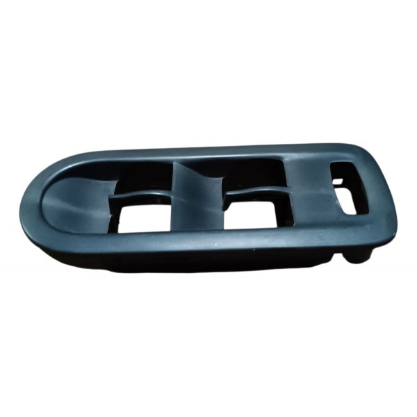 Moldura Botão Vidro Dianteiro Esquerdo Megane 2006 A 2012