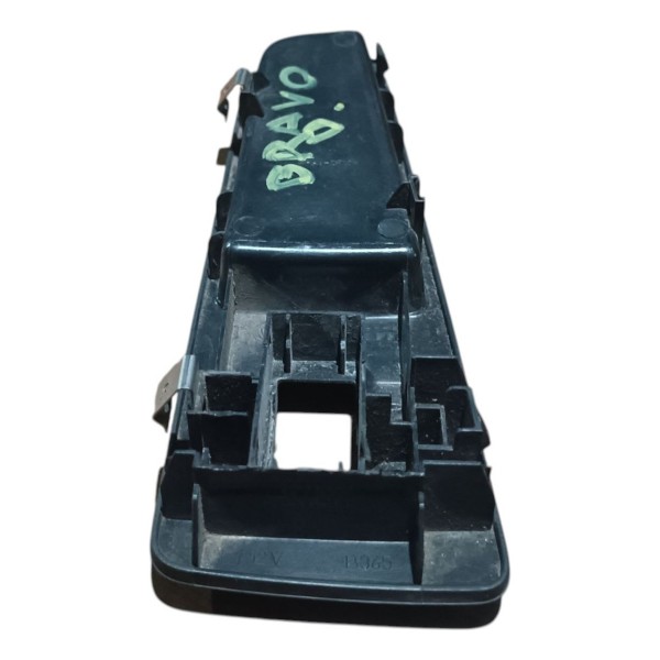 Moldura Botão Vidro Diant Direito Bravo Punto 2011 A 2016