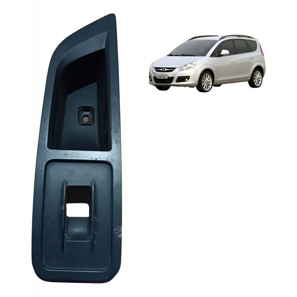 Moldura Botão Vidro Traseira Direita Jac J6 2011 A 2016