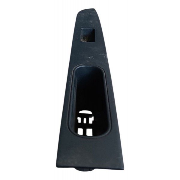 Moldura Botão Vidro Tras. Direito Nissan Sentra 2010 A 2014