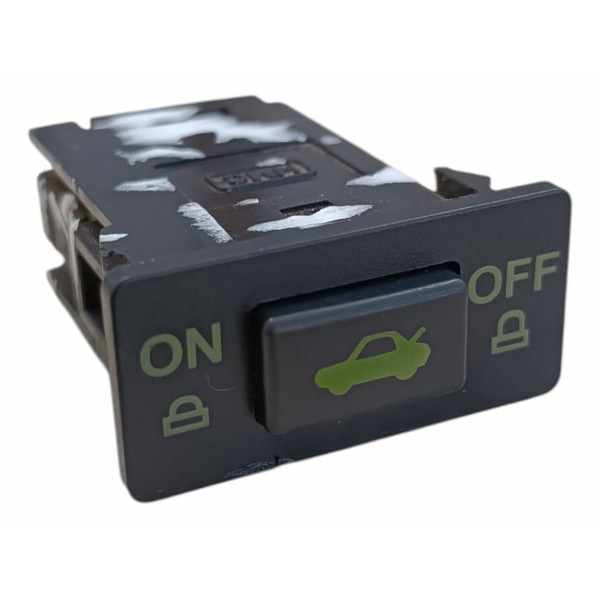 Botão Trava Porta Tampa Traseira Hyundai Azera 2008 A 2013