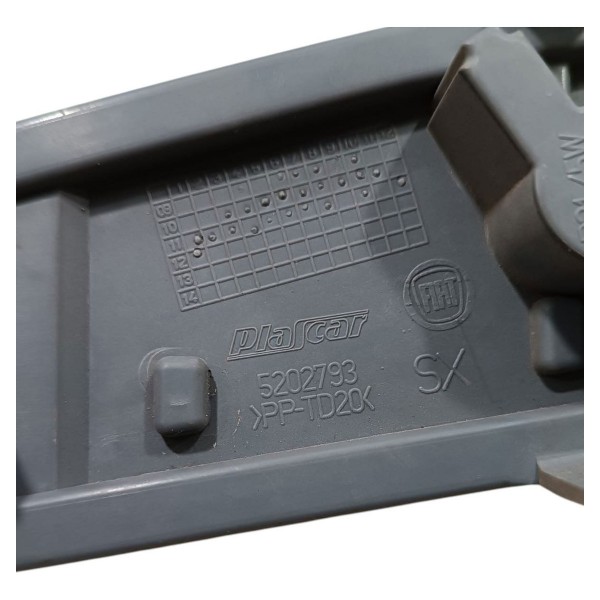 Circuito Lanterna Esquerdo Fiat Uno Vivace 2010 2011 A 2016 - Esquerdo/motorista - Cinza