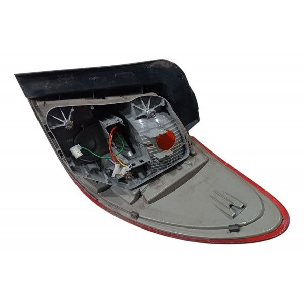 Lanterna Esquerda Mercedes B200 2013 2014 2015 2018 Original Esquerdo/motorista Vermelho