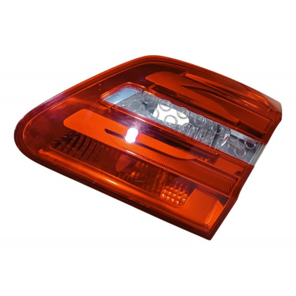 Lanterna Direita Mercedes B200 2013 2014 2018 Aplique Tampa Direito/passageiro Vermelho