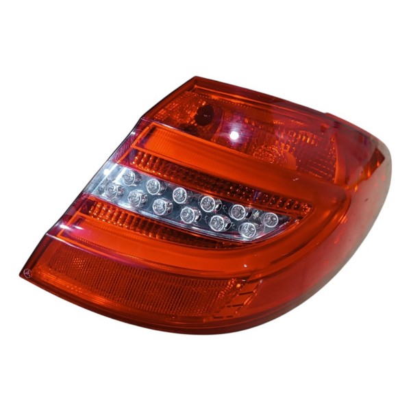 Lanterna Direita Mercedes B200 2013 2014 2015 2018 Original Direito/passageiro Vermelho