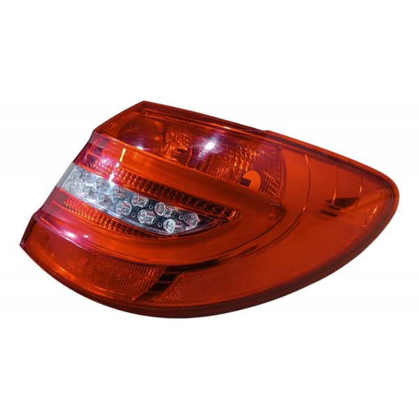 Lanterna Direita Mercedes B200 2013 2014 2015 2018 Original Direito/passageiro Vermelho