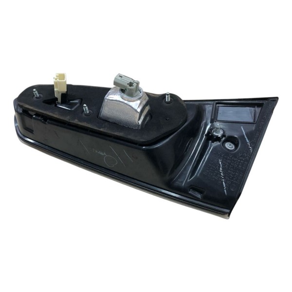 Lanterna Esquerda Corolla Cross 2022 2023 Aplique Tampa Trás Esquerdo/motorista Vermelho