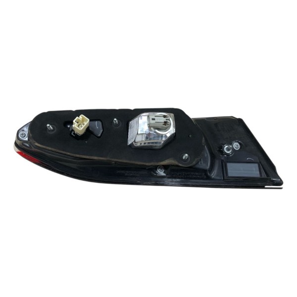 Lanterna Direita Corolla Cross 2021 2022 2023 Aplique Tampa Direito/passageiro Vermelho