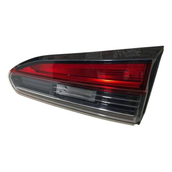 Lanterna Direita Corolla Cross 2021 2022 2023 Aplique Tampa Direito/passageiro Vermelho