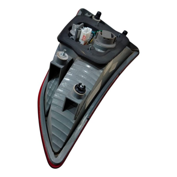 Lanterna Esquerda Hb20 Hatch 2012 2013 2017 Aplique Tampa Direito/passageiro Vermelho