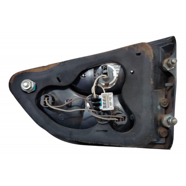 Lanterna Esquerda Gran Siena 2014 2018 2020 Aplique Tampa Esquerdo/motorista Vermelho