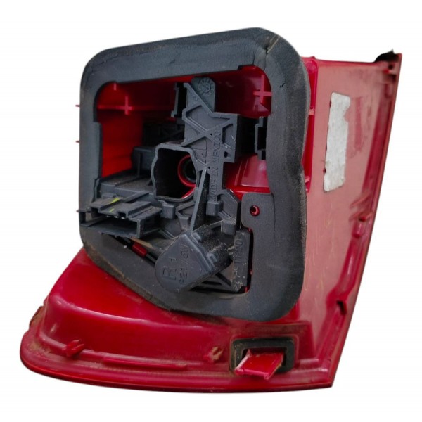 Lanterna Direita Vw Jetta 2011 2012 2013 2014 Original Direito/passageiro Vermelho