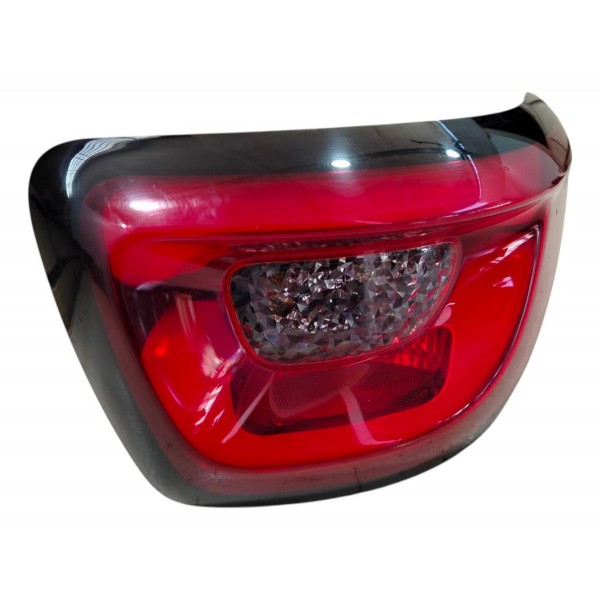 Lanterna Direita Fiat Toro 2017 2018 2020 2021 2023 Original Direito/passageiro Vermelho