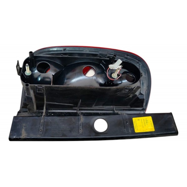 Lanterna Direita Renault Duster 2018 2019 2020 Led Original Direito/passageiro Vermelho