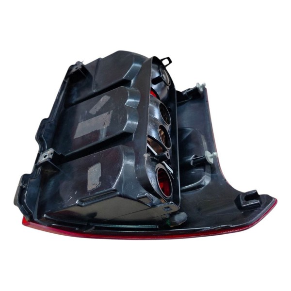 Lanterna Direita Gm Montana 2011 2013 2015 2017 Original Direito/passageiro Vermelho