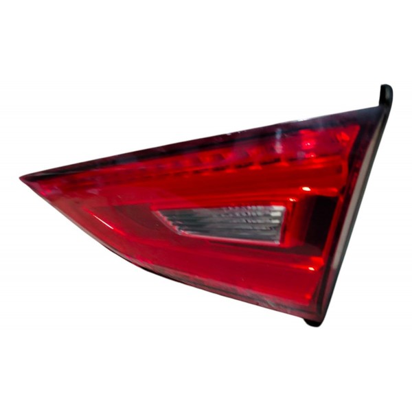 Lanterna Direita Audi A3 Sedan 2013 2014 2018 Aplique Tampa Direito/passageiro Vermelho