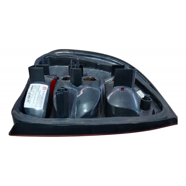 Lanterna Direita Classic Sedan 2005 2007 2008 2010 Original Direito/passageiro Vermelho