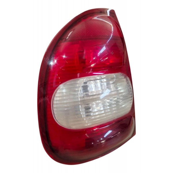 Lanterna Esquerda Classic Sedan 2005 2007 2008 2010 Esquerdo/motorista Vermelho