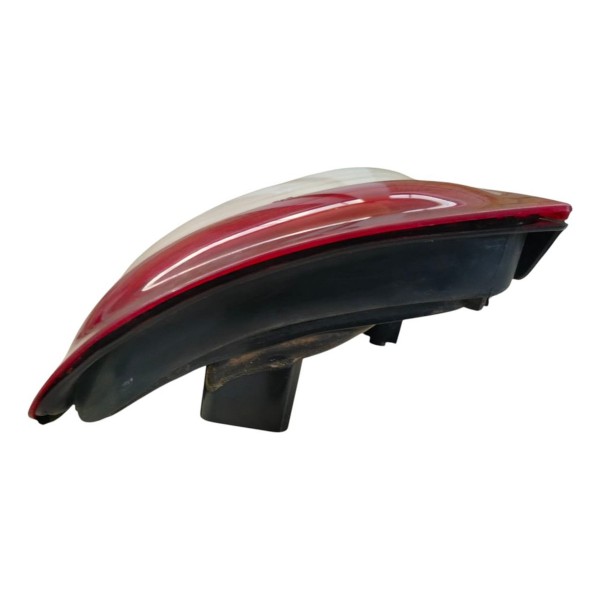 Lanterna Esquerda Classic Sedan 2005 2007 2008 2010 Esquerdo/motorista Vermelho