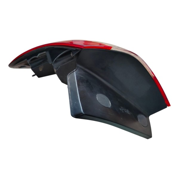 Lanterna Direita Cruze Hatch 2017 2018 2019 2022 Original Direito/passageiro Vermelho