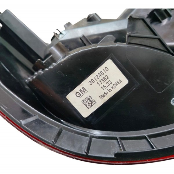 Lanterna Direita Cruze Hatch 2017 2018 2019 2022 Original Direito/passageiro Vermelho