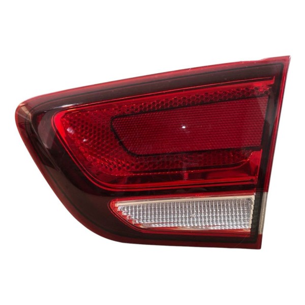 Lanterna Direita Gm Cobalt 2016 2018 2020 Aplique Tampa Trás Direito/passageiro Vermelho