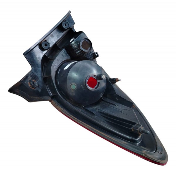 Lanterna Traseira Direita Gm Cruze Hatch 2012 2013 2014 2016 Direito/passageiro Vermelho