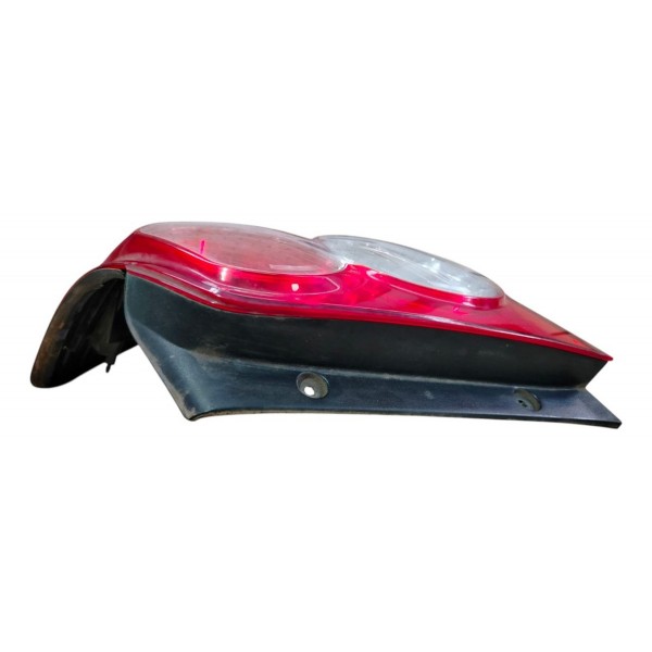 Lanterna Direita Gm Sonic Sedan 2012 2013 2014 Original Direito/passageiro Vermelho