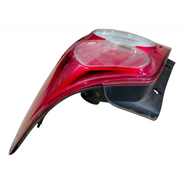 Lanterna Direita Gm Sonic Sedan 2012 2013 2014 Original Direito/passageiro Vermelho