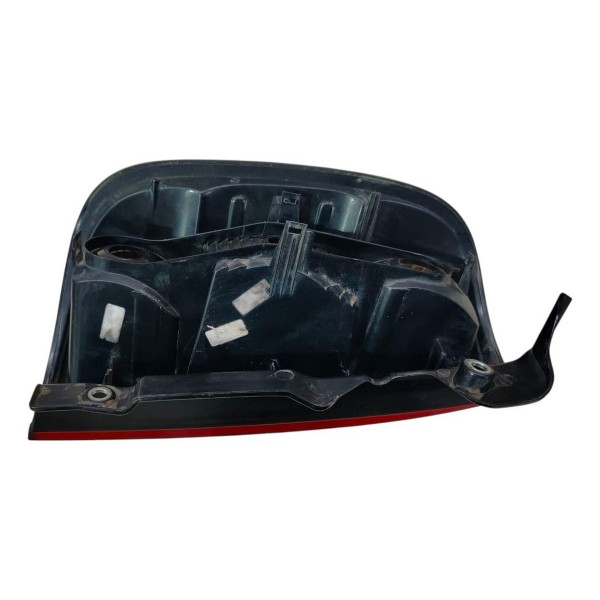 Lanterna Direita Fiat Uno Vivace 2010 2012 2015 Original Direito/passageiro Vermelho