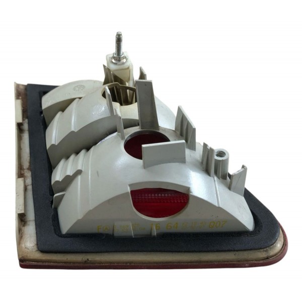 Lanterna Direita Mercedes B200 2007 2009 2011 Aplique Tampa Direito/passageiro Vermelho