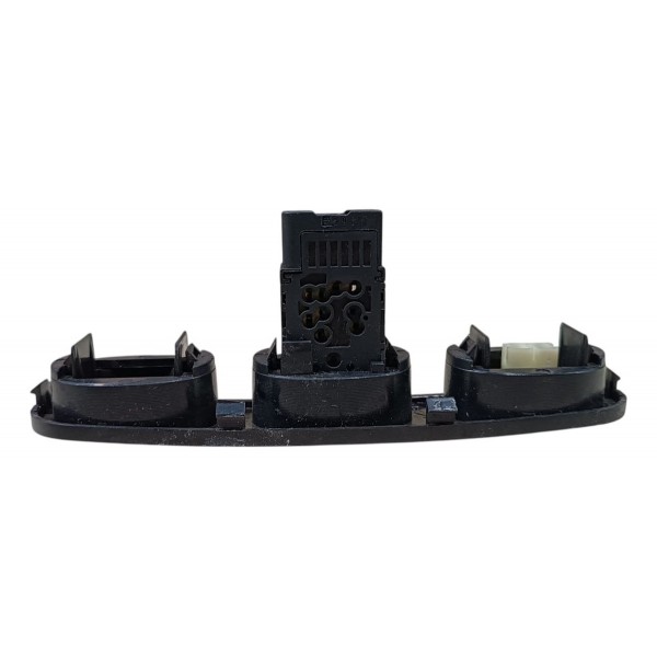 Moldura Botão Alerta Security Chery Qq S11-3718010 2011/2015 Preto