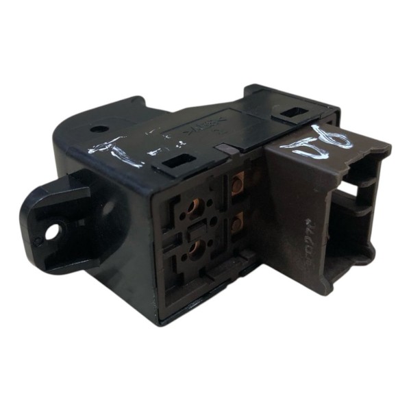 Botão Vidro Eletrico Traseiro Direito Jac J6 2011 2012 2016