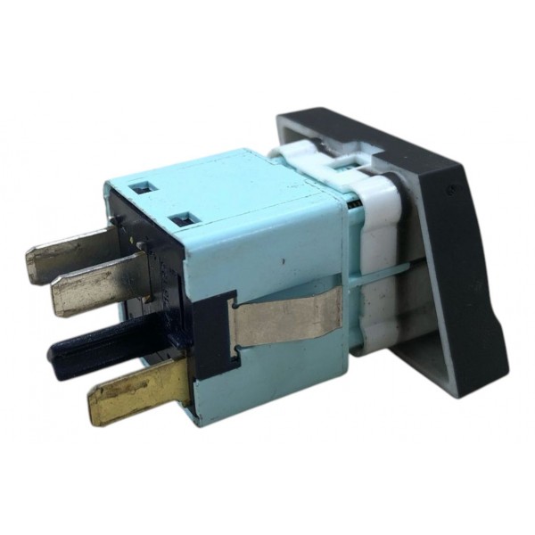 Botão Interruptor Trava E Destrava Portas Agile Montana Gm