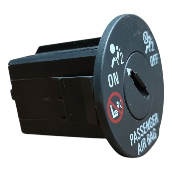 Botão Passenger Off Airbag Gm Cruze Tracker 2014 A 2019