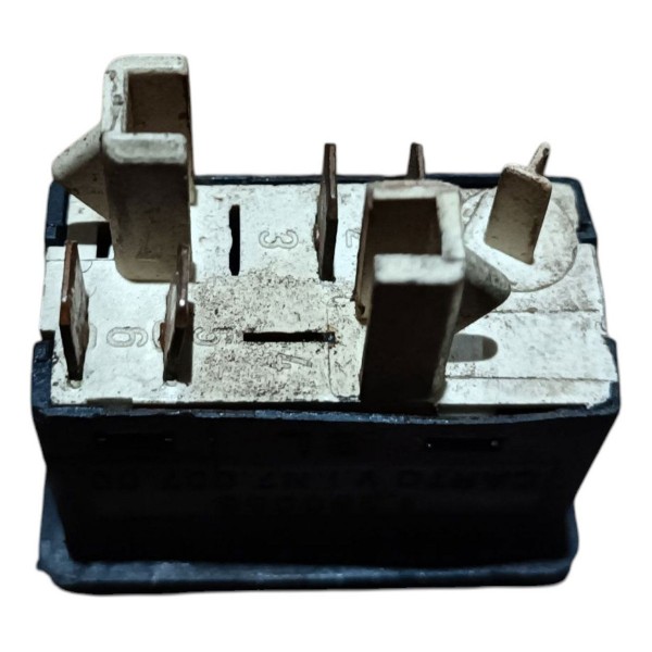 Botão Interruptor Luz Interna Cortesia F1000 1993 19941 998