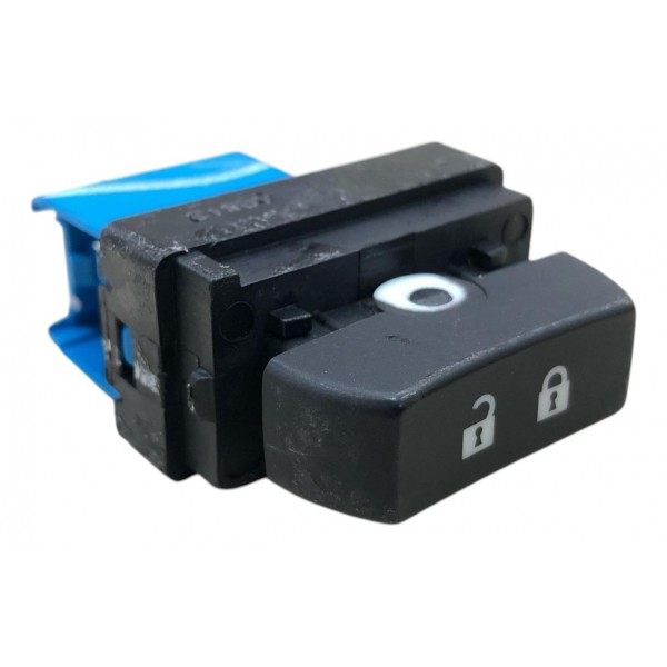 Botão Trava Porta Dianteira Esquerda Tracker 2015 2016 2019