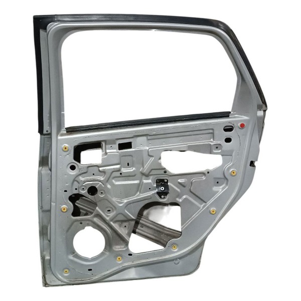 Porta Traseira Direita Fiat Gran Siena 2012 2013 2014 A 2022 Traseira Direita Prateado