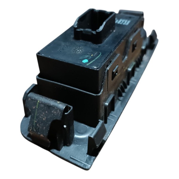 Botao Vidro Traseiro Direito Onix Prisma 2013 2014 A 2019