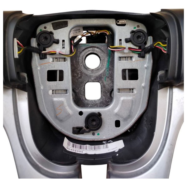 Volante Direção Chevrolet Cruze 2012 2013 A 2016 Com Comando Preto