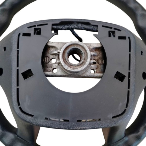 Volante Direção Elantra 2012 2013 A 2017 Com Comando Preto