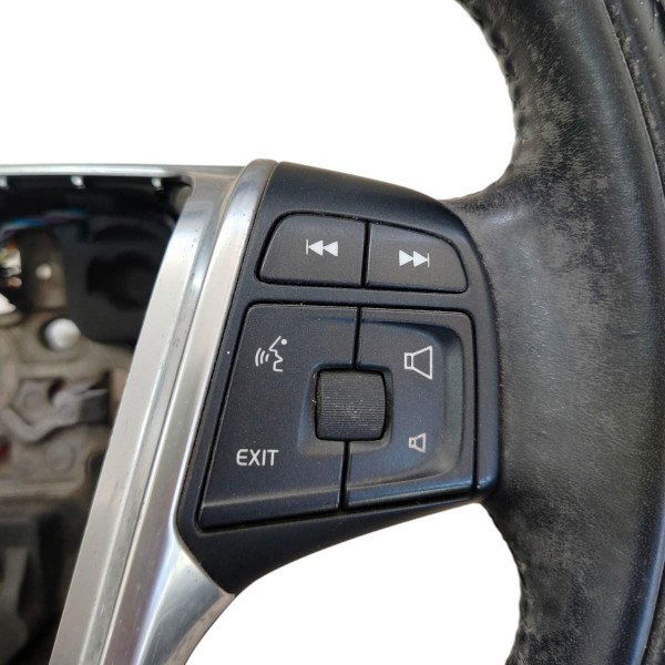 Volante Direção Volvo Xc60 R-design 2008-2013 Com Comando Preto