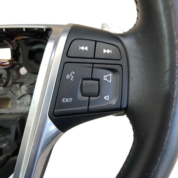 Volante Direção Volvo Xc60 2014 2015 2016 Com Comando Preto
