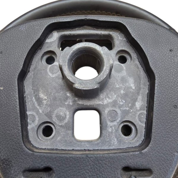 Volante Direção Gm Tracker 2014 2015 A 2019 Sem Comando Preto