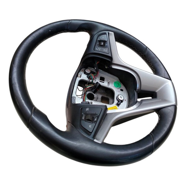 Volante Direção Gm Tracker 2013 2014 2015 2016 Com Comando Preto