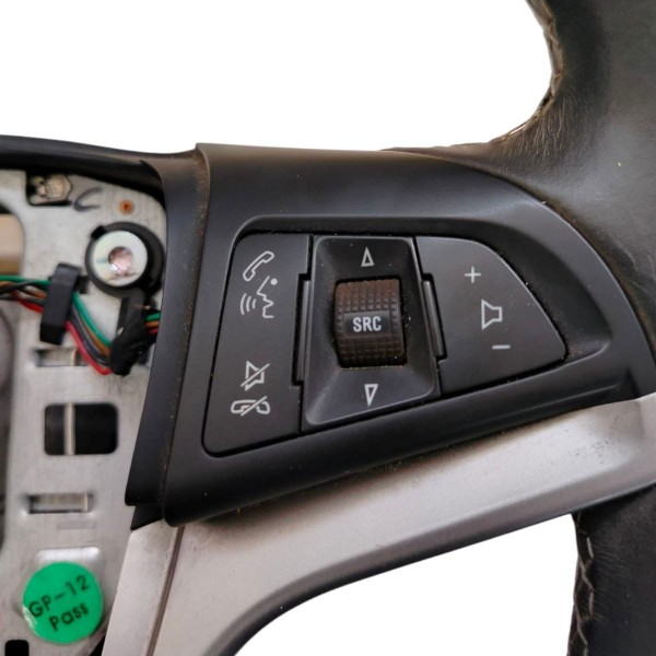 Volante Direção Gm Tracker 2013 2014 2015 2016 Com Comando Preto