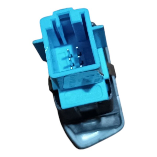 Botão Interruptor Luz Caçamba Vw Saveiro 2015 2016 2017