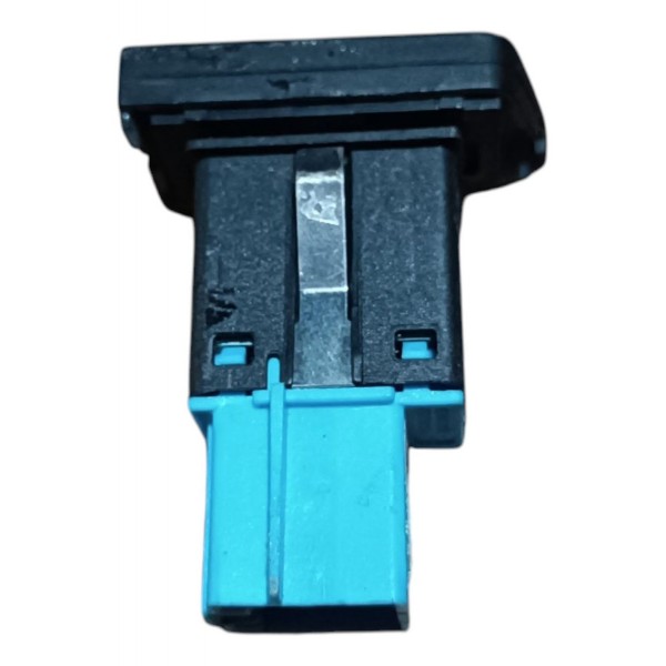 Botão Interruptor Luz Caçamba Vw Saveiro 2015 2016 2017